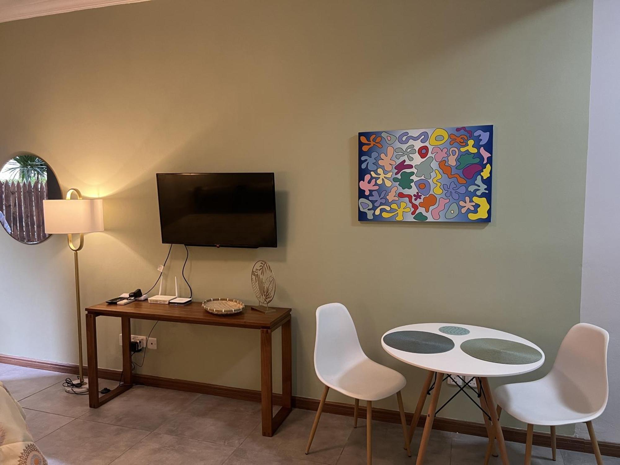 Newly Renovated Studio Apartment With Rooftop Pool, Few Steps To The Beach Flic-en-Flacq Exteriér fotografie