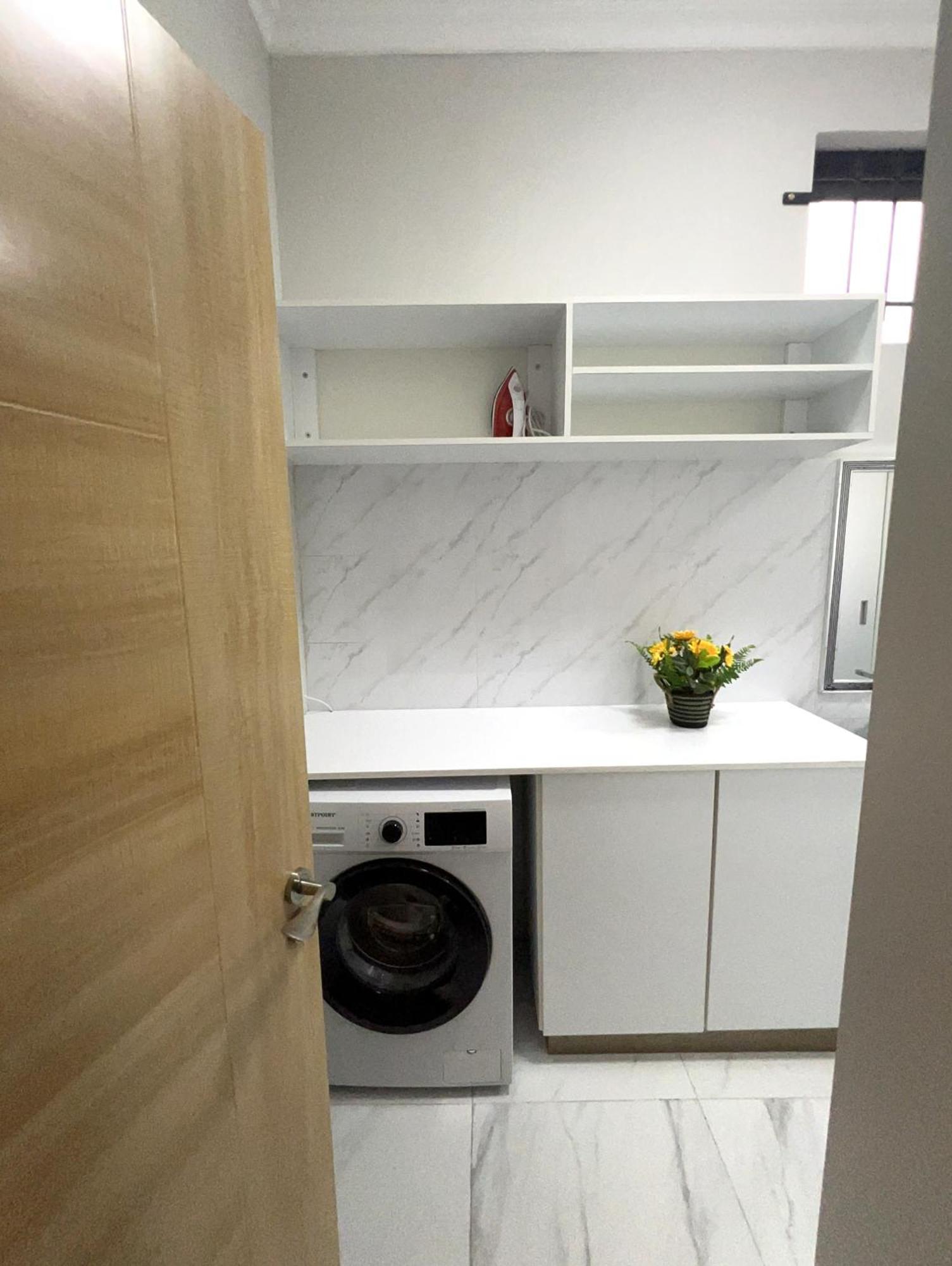 Newly Renovated Studio Apartment With Rooftop Pool, Few Steps To The Beach Flic-en-Flacq Exteriér fotografie